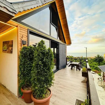 Mavi Patika Bungalove Chalet